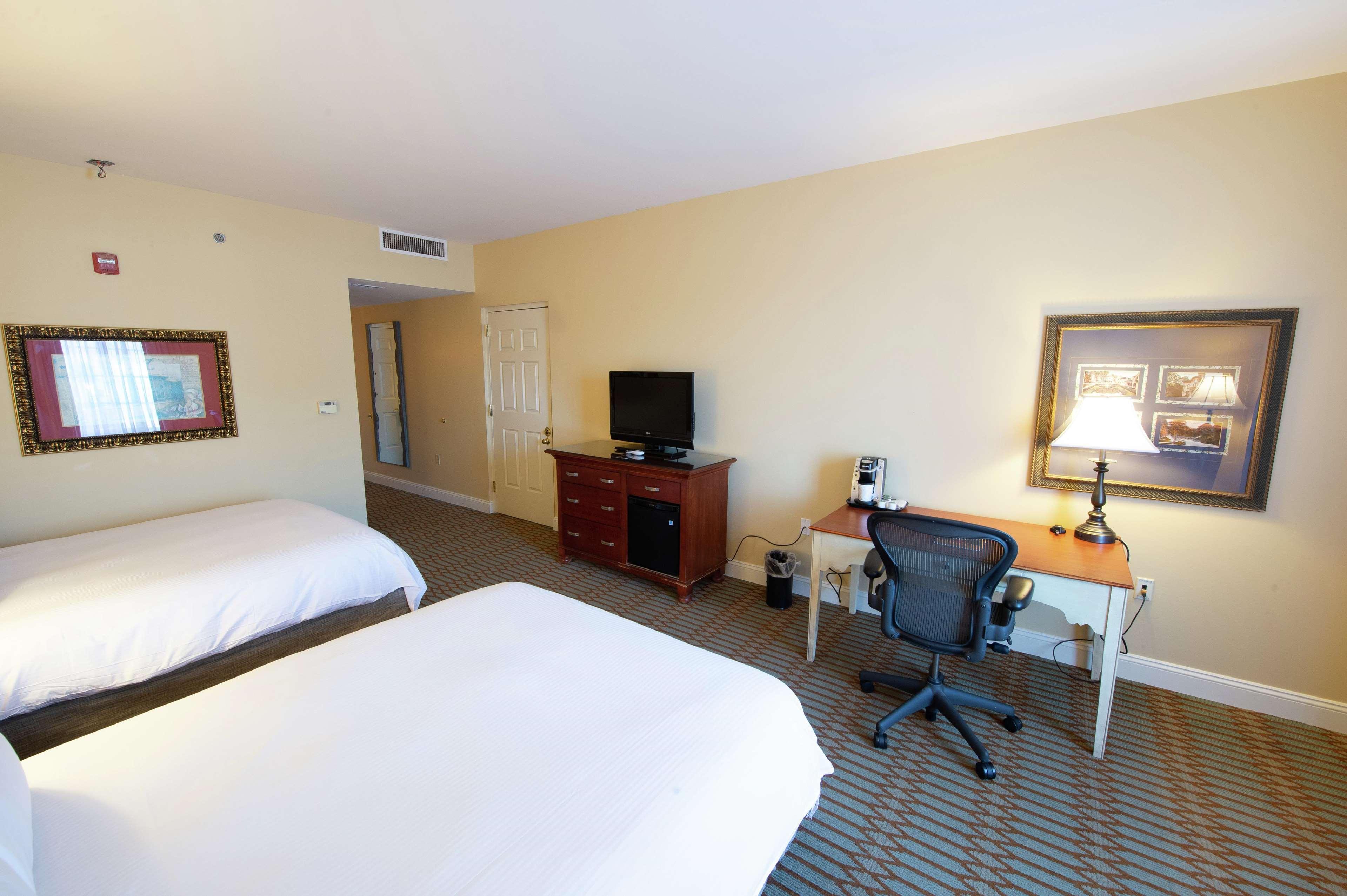 Virginia Crossings Hotel, Tapestry Collection By Hilton Glen Allen Ngoại thất bức ảnh