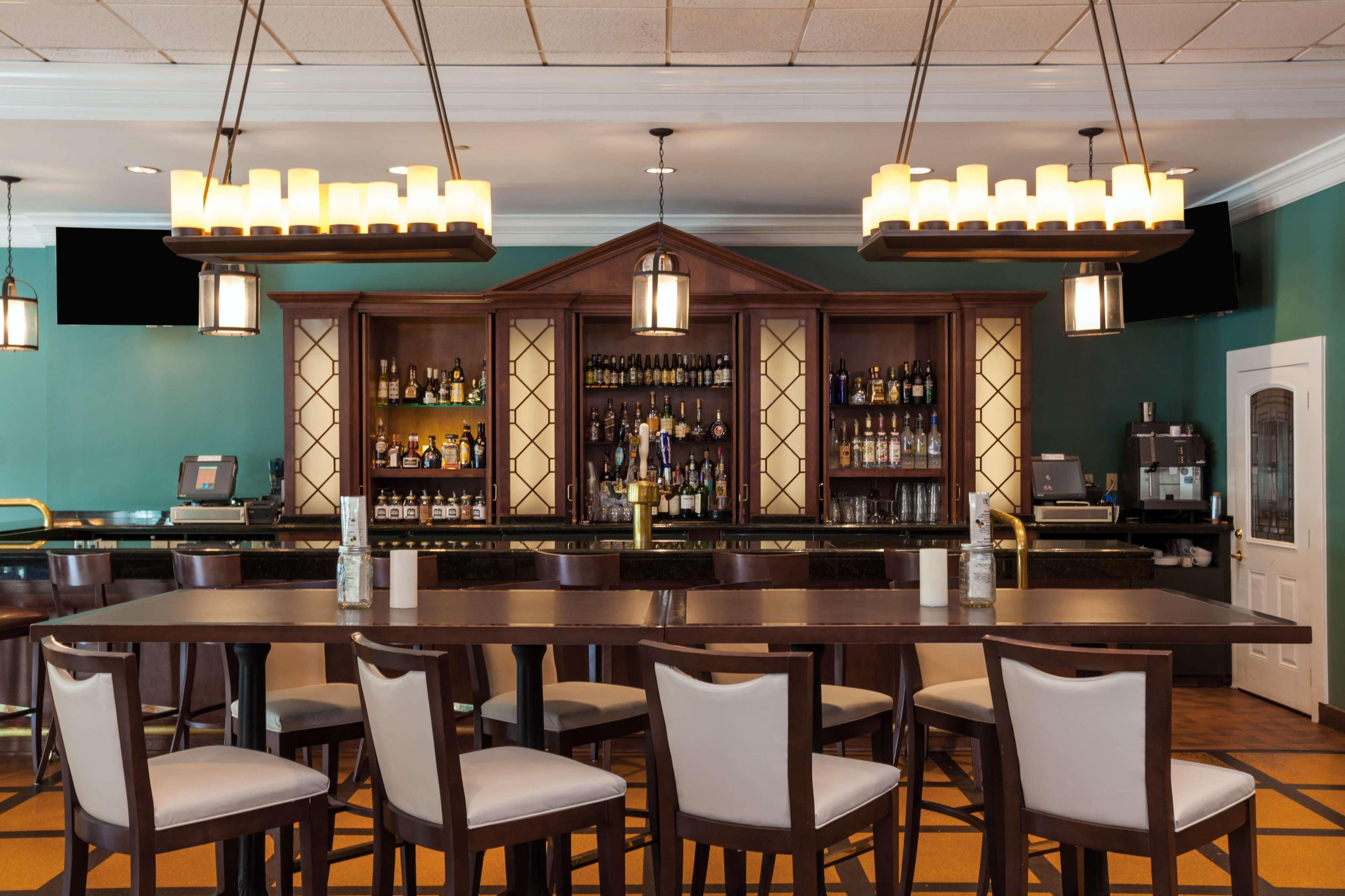 Virginia Crossings Hotel, Tapestry Collection By Hilton Glen Allen Ngoại thất bức ảnh